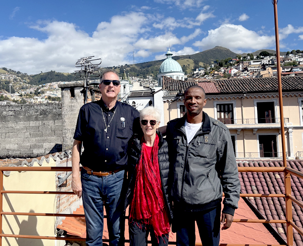 quito090724-JT-Mona-Jaime600x487