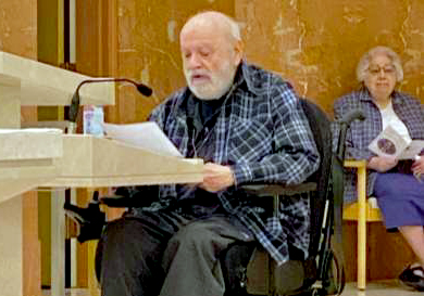 regina125perezRead111025-390x273