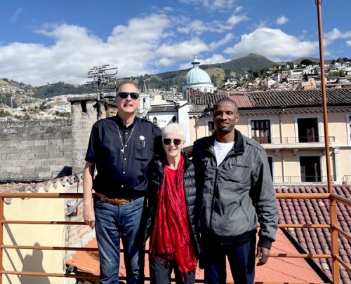 quito090724-JT-Mona-Jaime600x487